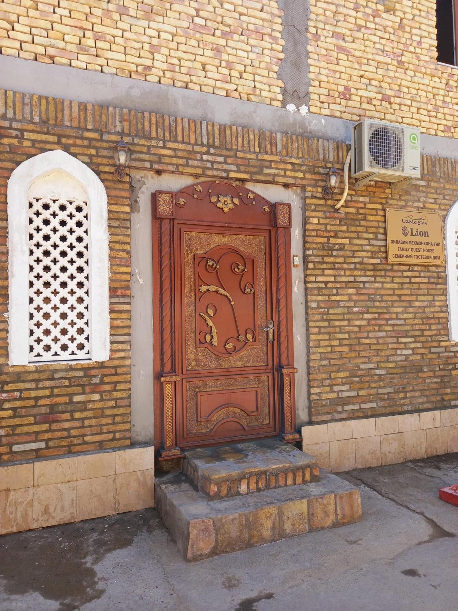 Lion Guest House Buxoro Ngoại thất bức ảnh